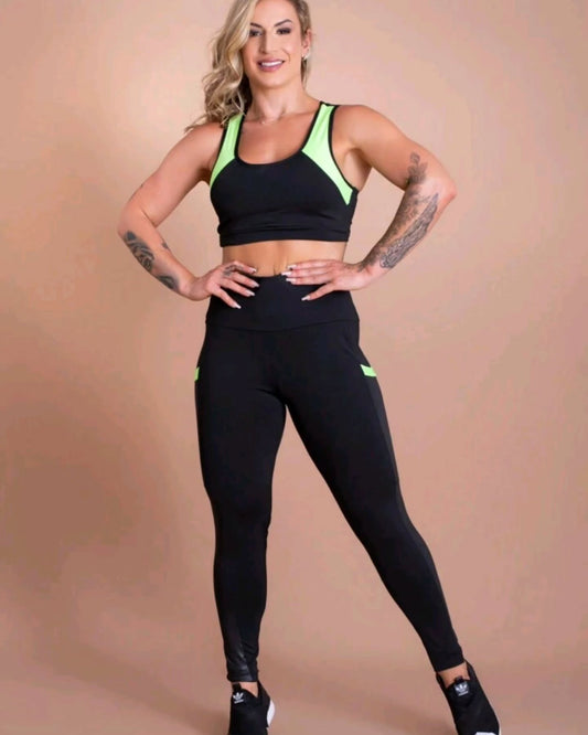 Conjunto Fitness Feminino Top Com Decote Costas E Calça Legging Cintura Alta Com Bolso Cirrê Academia Treino GJR Modas