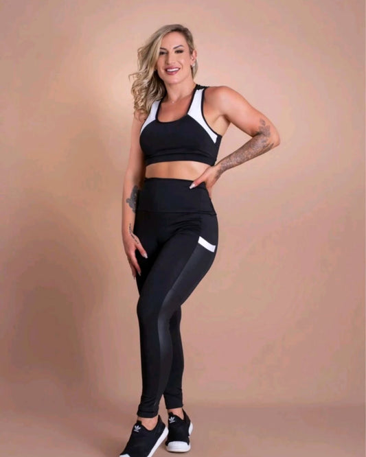 Conjunto Fitness Feminino Top Com Decote Costas E Calça Legging Cintura Alta Com Bolso Cirrê Academia Treino GJR Modas